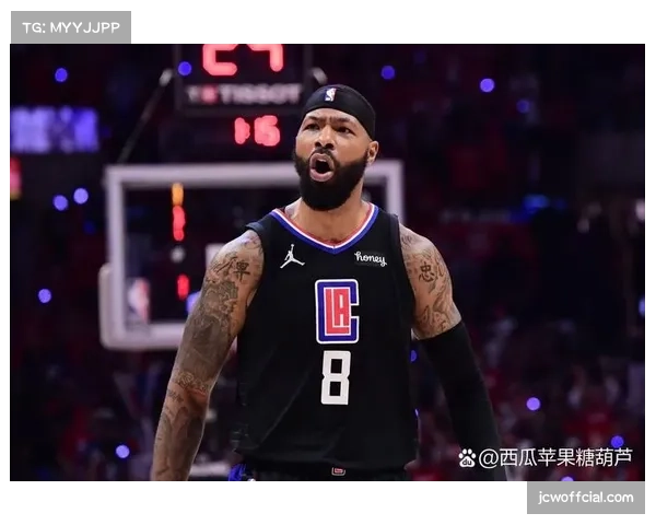 战术板：解析里尔如何用高压逼抢限制马赛的进攻组织